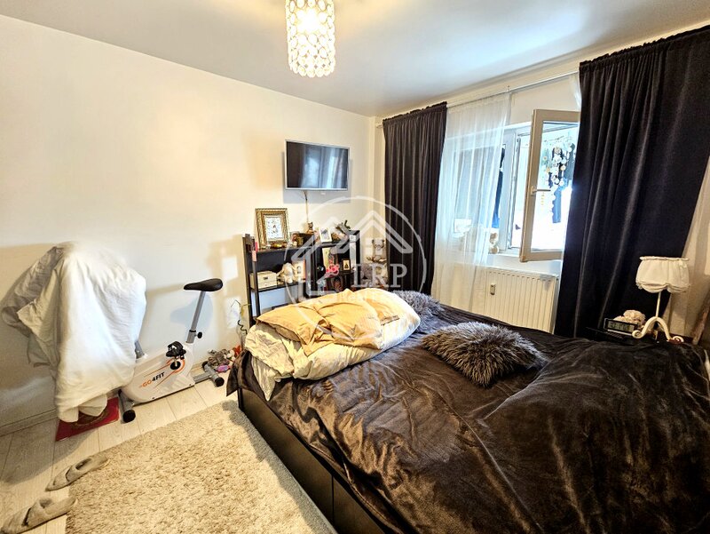 Lacul Tei, Parcul Circului, etaj 3, 53 mp, bloc 1978 reabilitat.