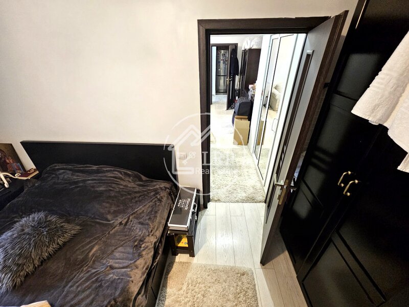 Lacul Tei, Parcul Circului, etaj 3, 53 mp, bloc 1978 reabilitat.